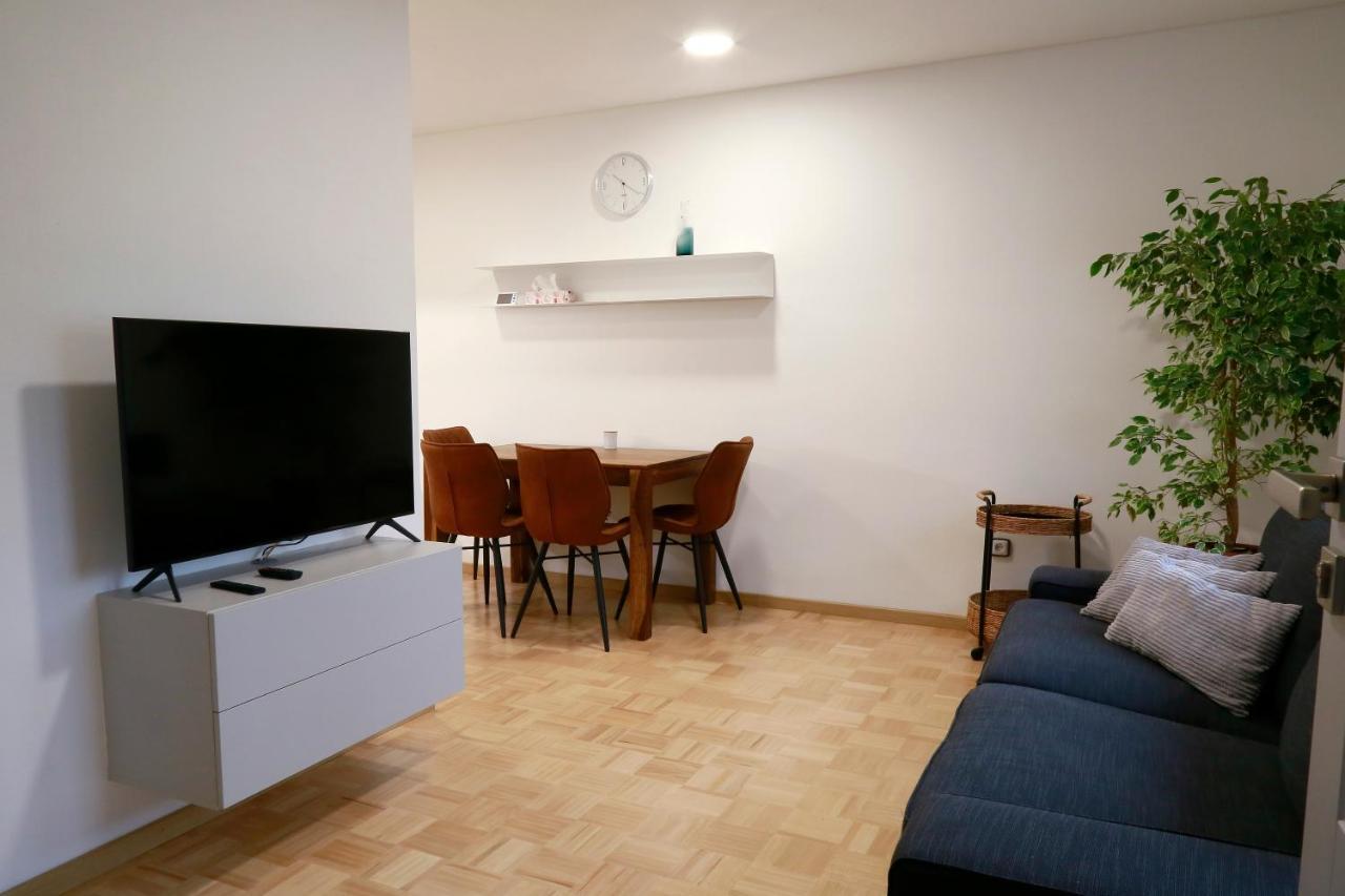 Aparthotel Brokes Lanškroun Exteriör bild