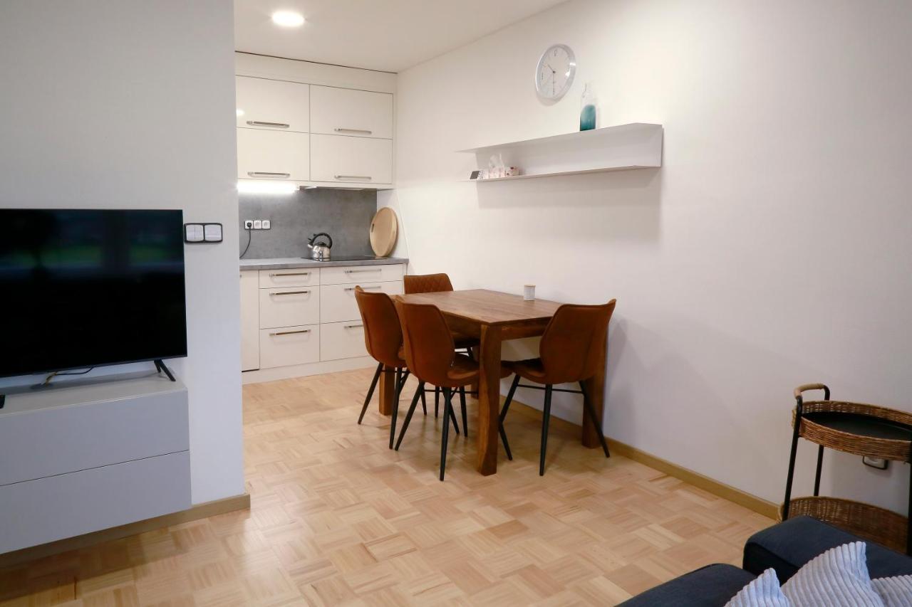 Aparthotel Brokes Lanškroun Rum bild